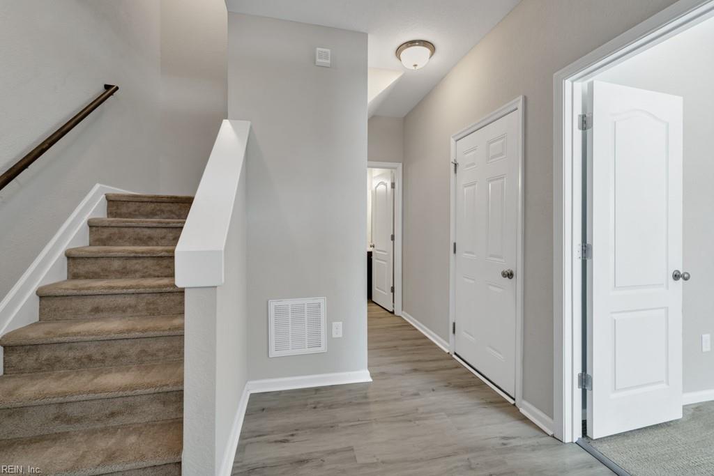 4936 Limestone AVE 261