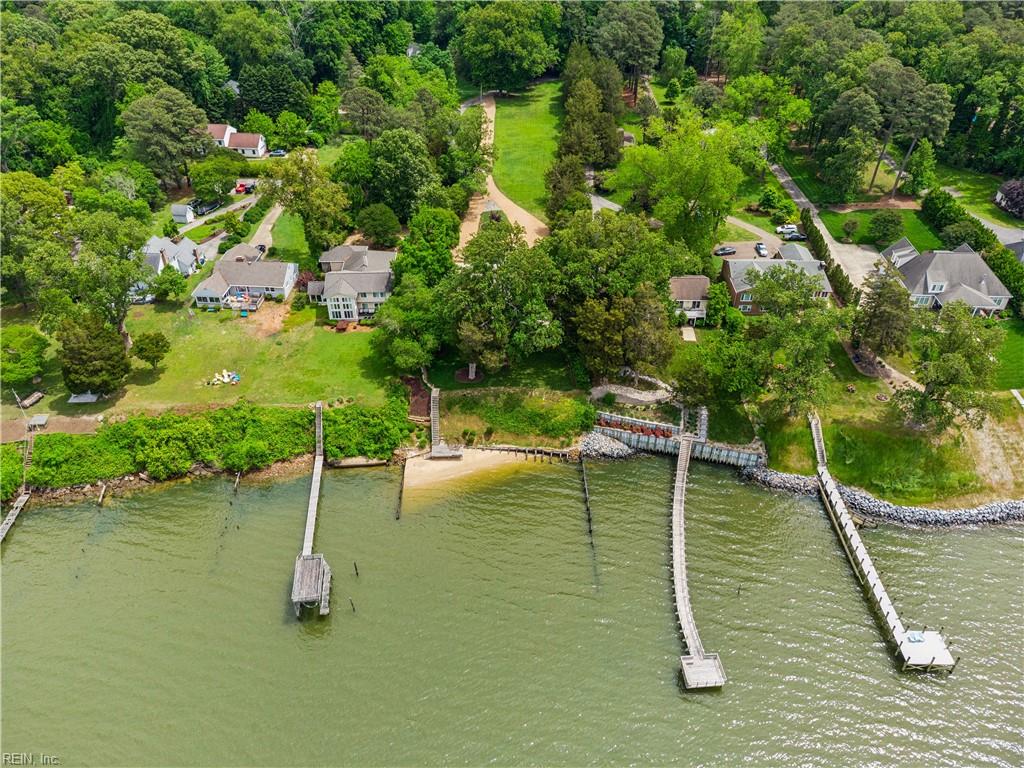 33 Haughton LN