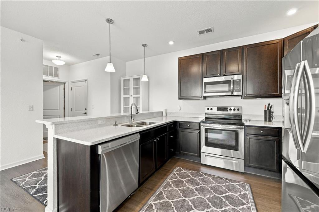 1505 Waitsel DR 306