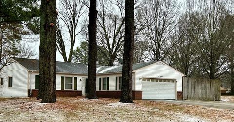 1700 Ashton DR Virginia Beach VA 23462