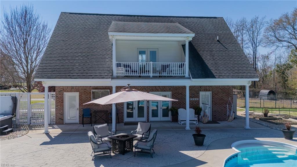 2112 Blossom Hill CT