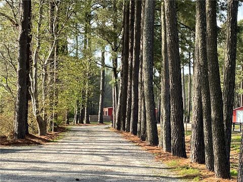 1624 N Muddy Creek Rd RD Virginia Beach VA 23456