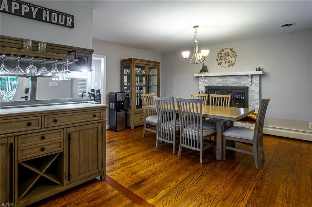 2645 Janson DR