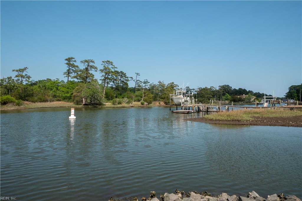 1536 E Bay Shore DR