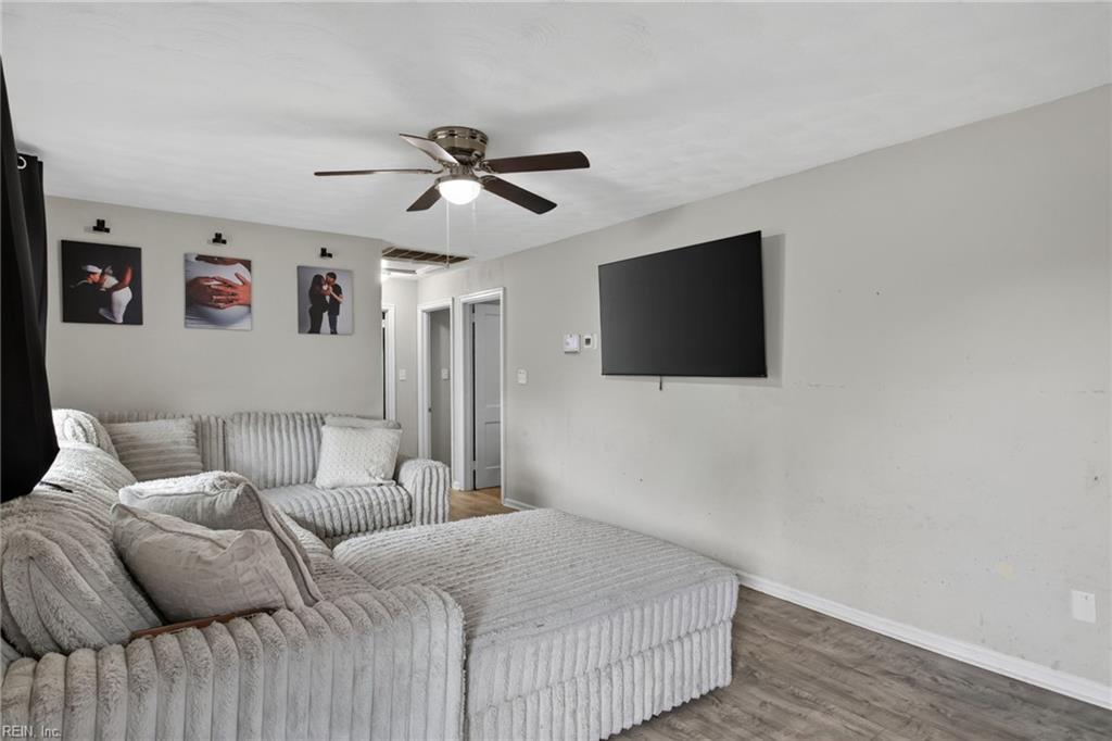 6 Gumwood DR