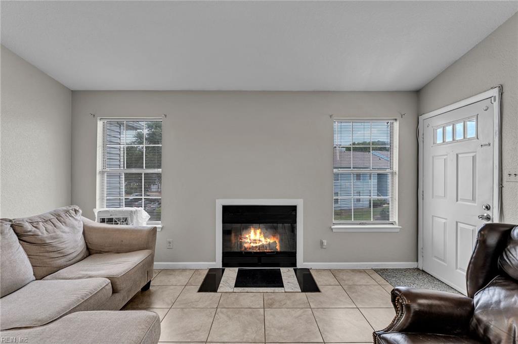 433 Shelter DR