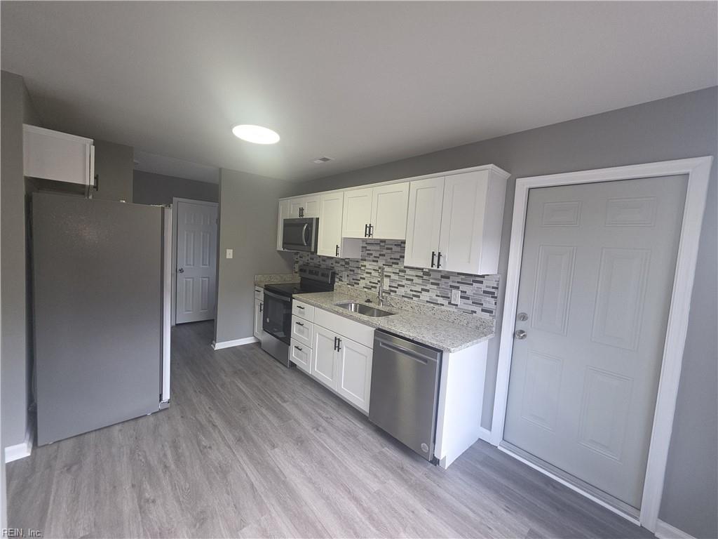 5008 Christian CIR