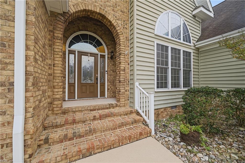 15127 Batiste CT