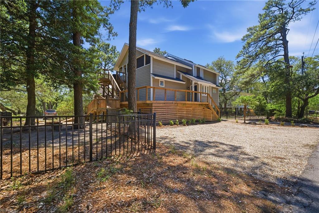 2709 Poinciana DR