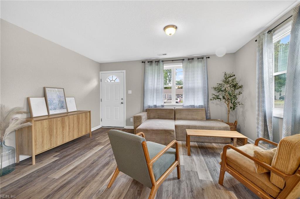 203 Roane DR