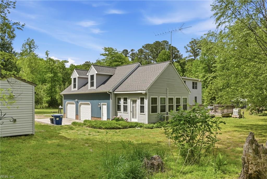 9467 Dutton RD