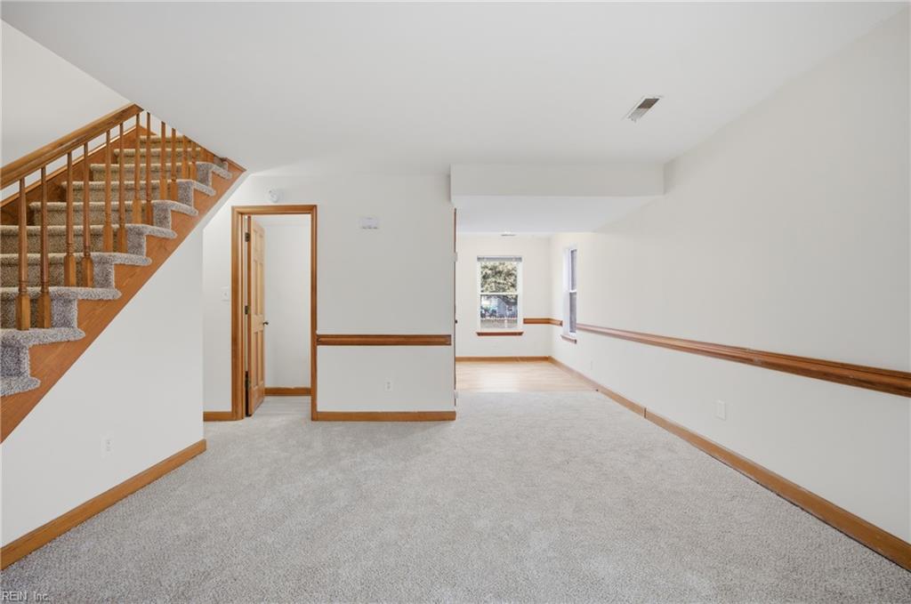 840 W Ocean View AVE