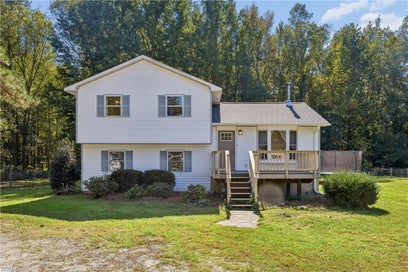2600 Wright RD Saluda VA 23149