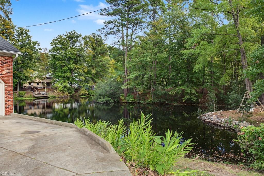 158 Bloxom Drive DR