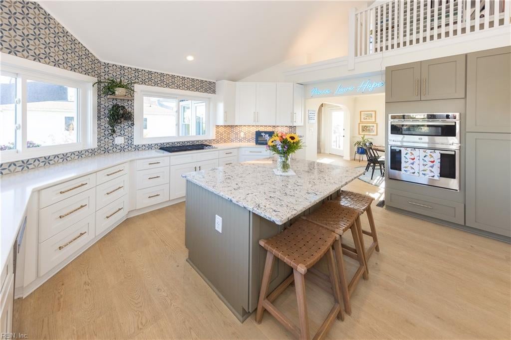 3349 Sandpiper RD