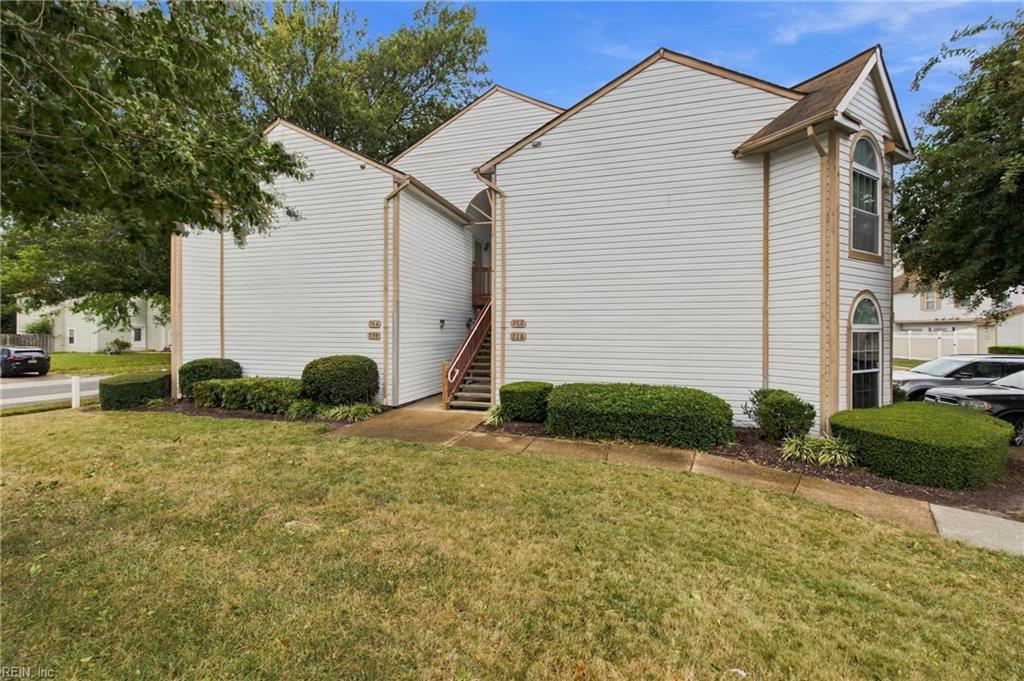 758 Harbor Springs TRL