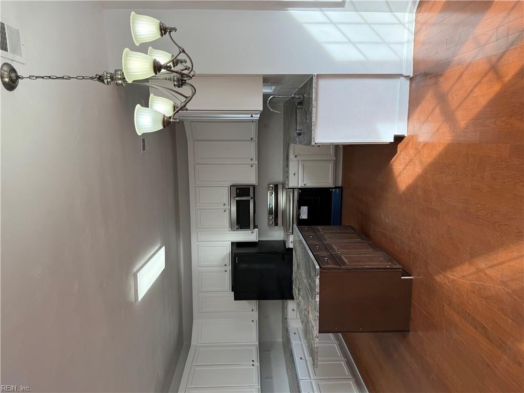 1752 Schooner Strait CT