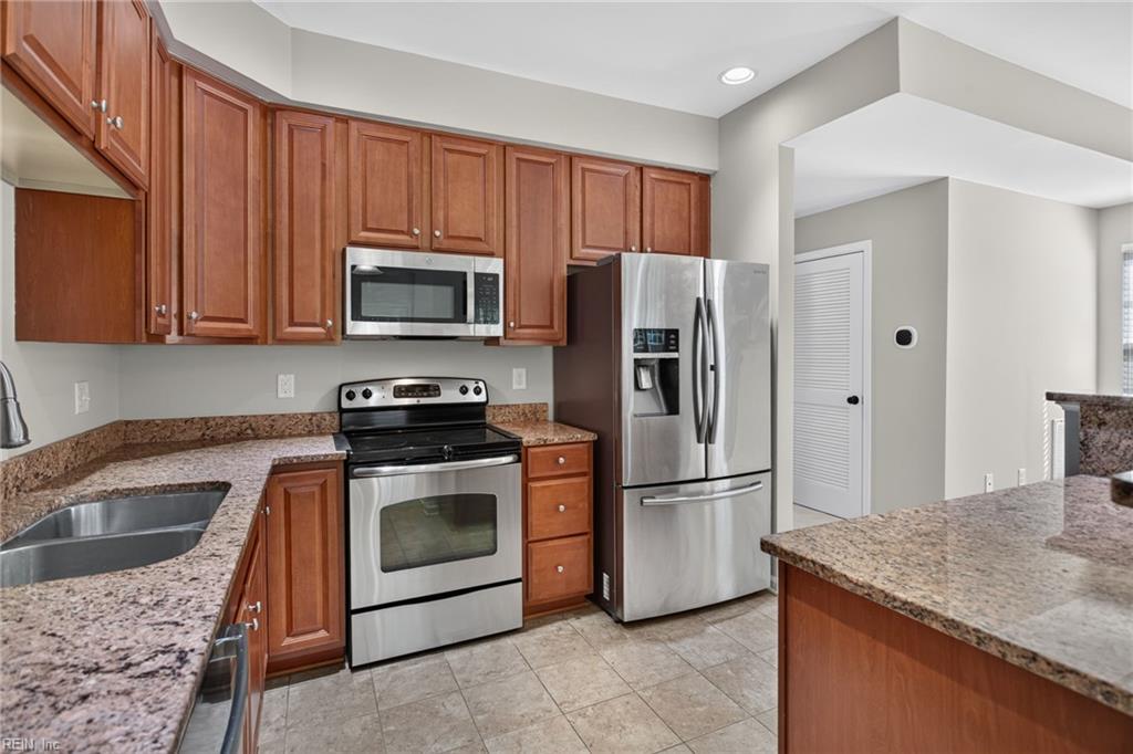 501 Alexia LN