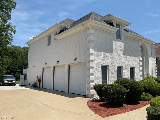 1324 Simon DR