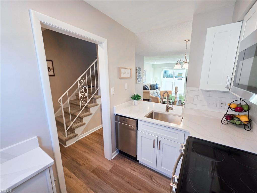 1268 Little Bay AVE 12