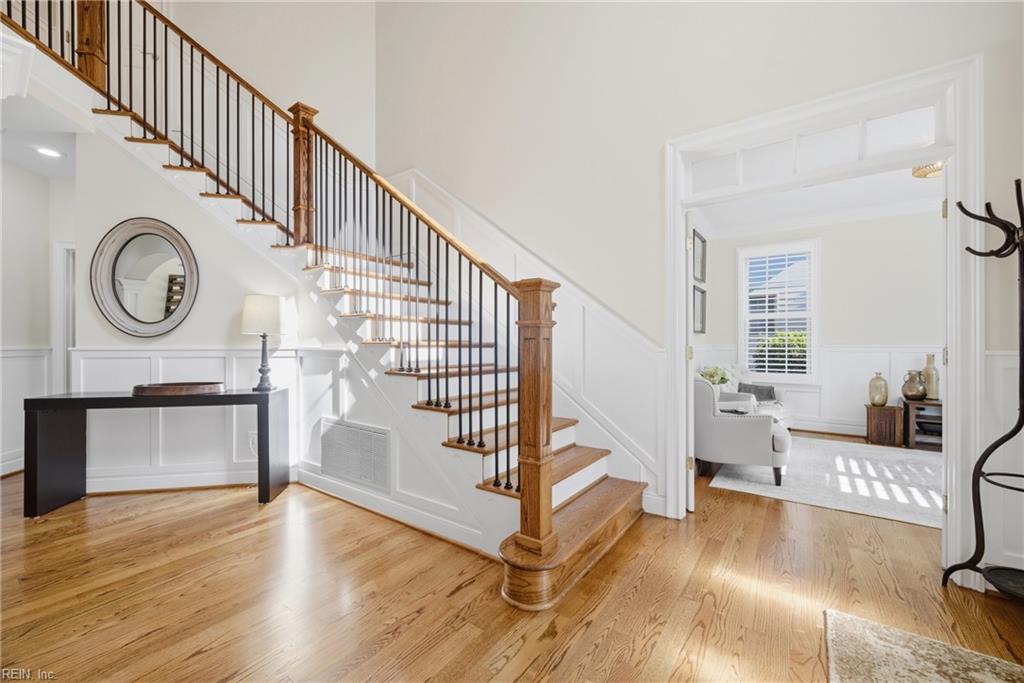 6109 Walkers Ferry LN