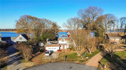 13 Jamesview CIR Smithfield VA 23430