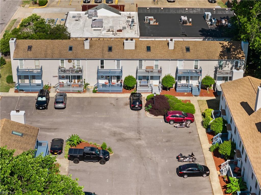 4754 Hollis RD