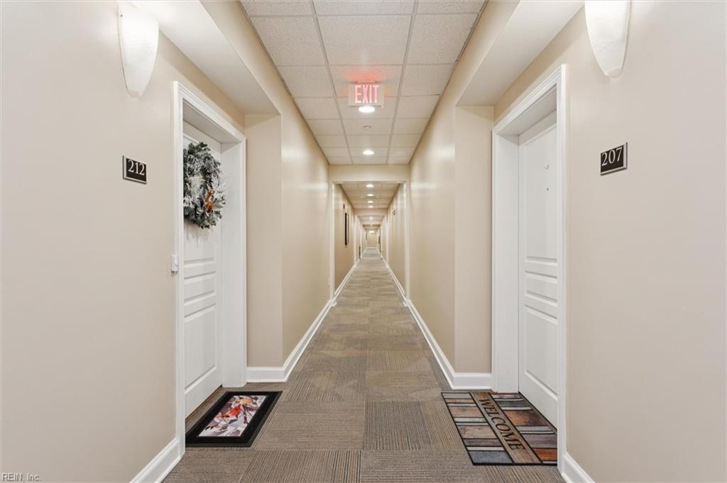 670 Town Center DR 207