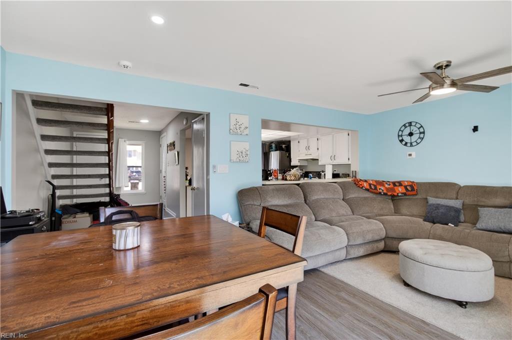 3611 Chase CT