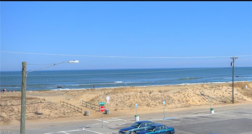 204 Sandbridge RD 207