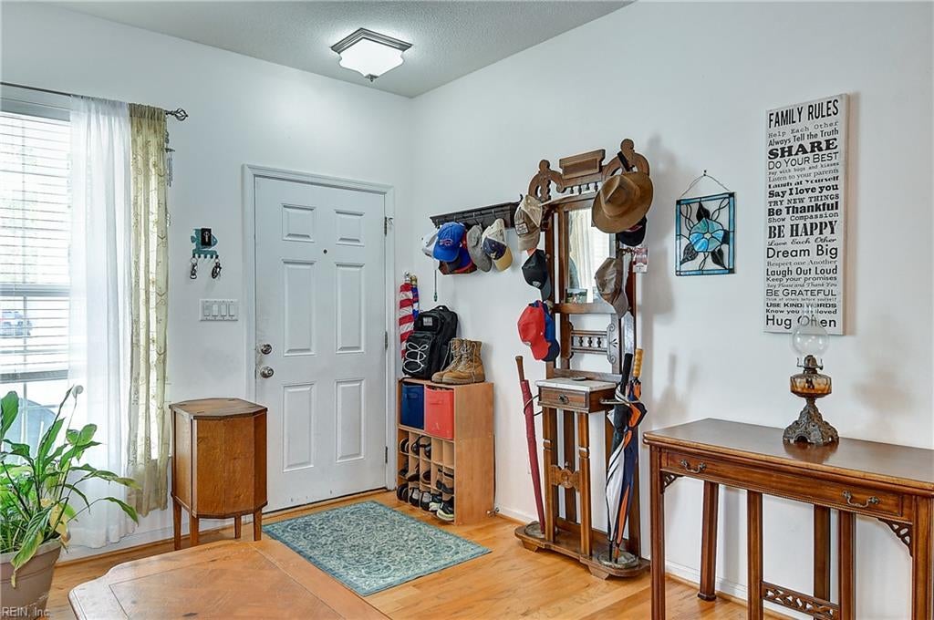 908 Becontree CT