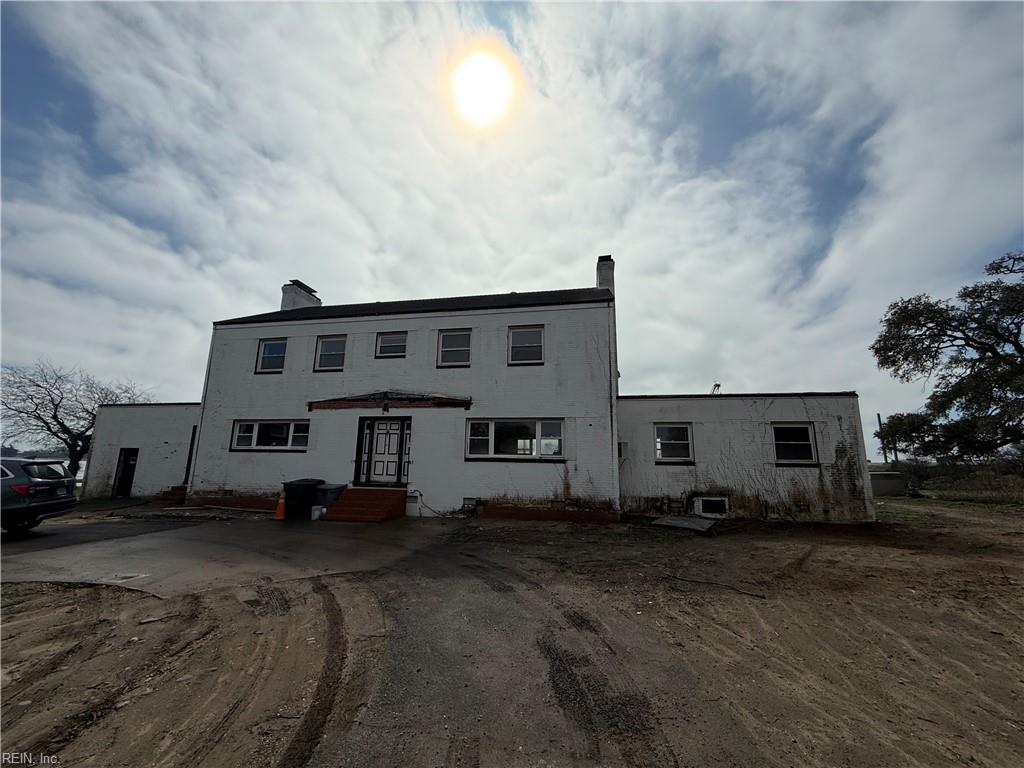 323 S Willard AVE