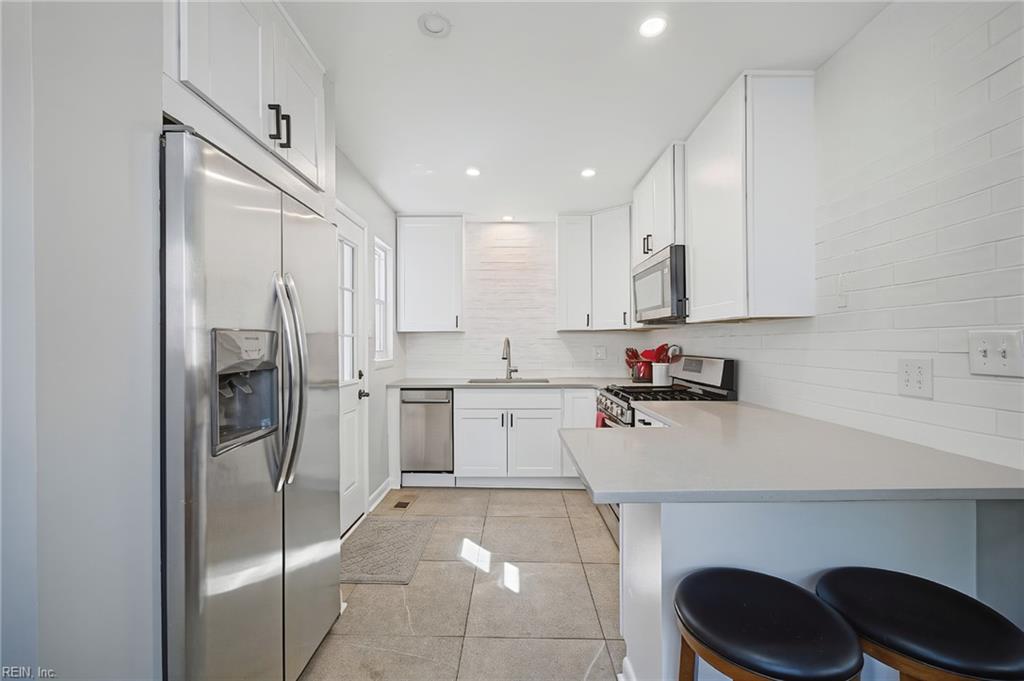 553 Summers DR