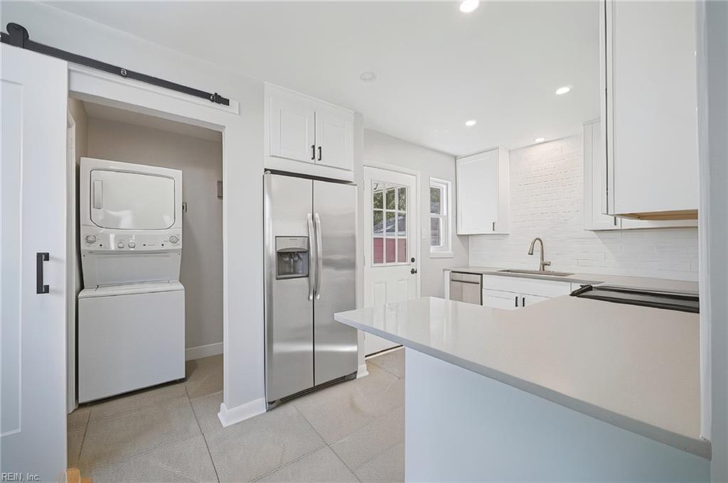 553 Summers DR