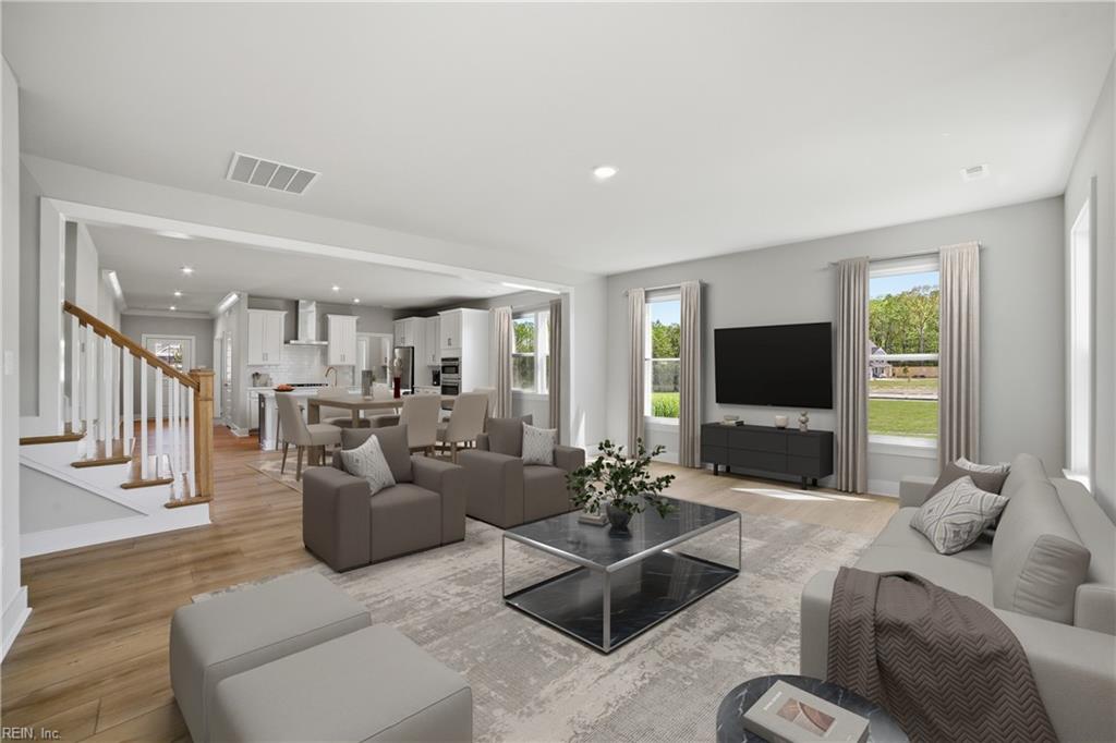 2113 Wentworth XING