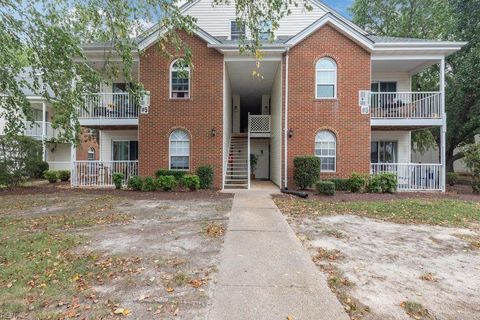 1379 Ivywood RD Virginia Beach VA 23453