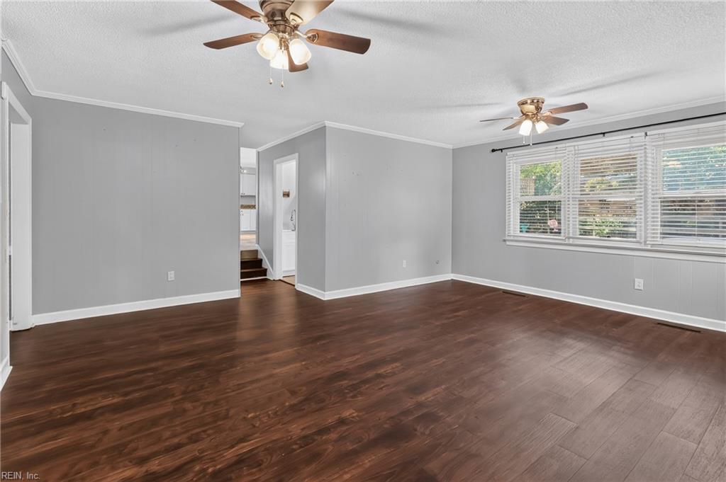 505 Bunker DR