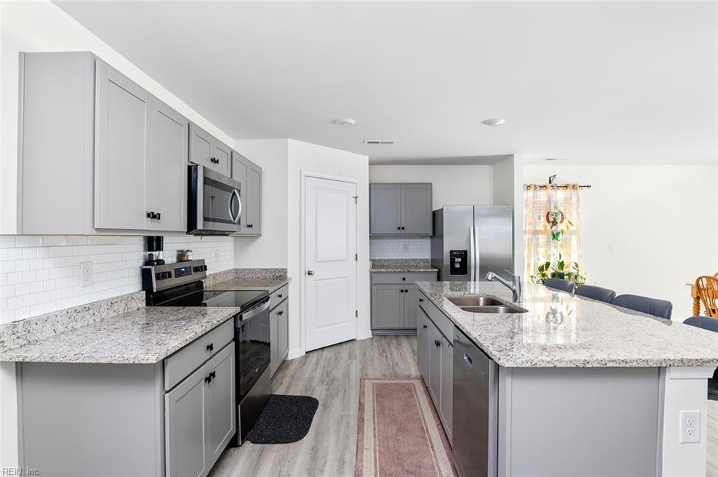 228 River Landing CRES