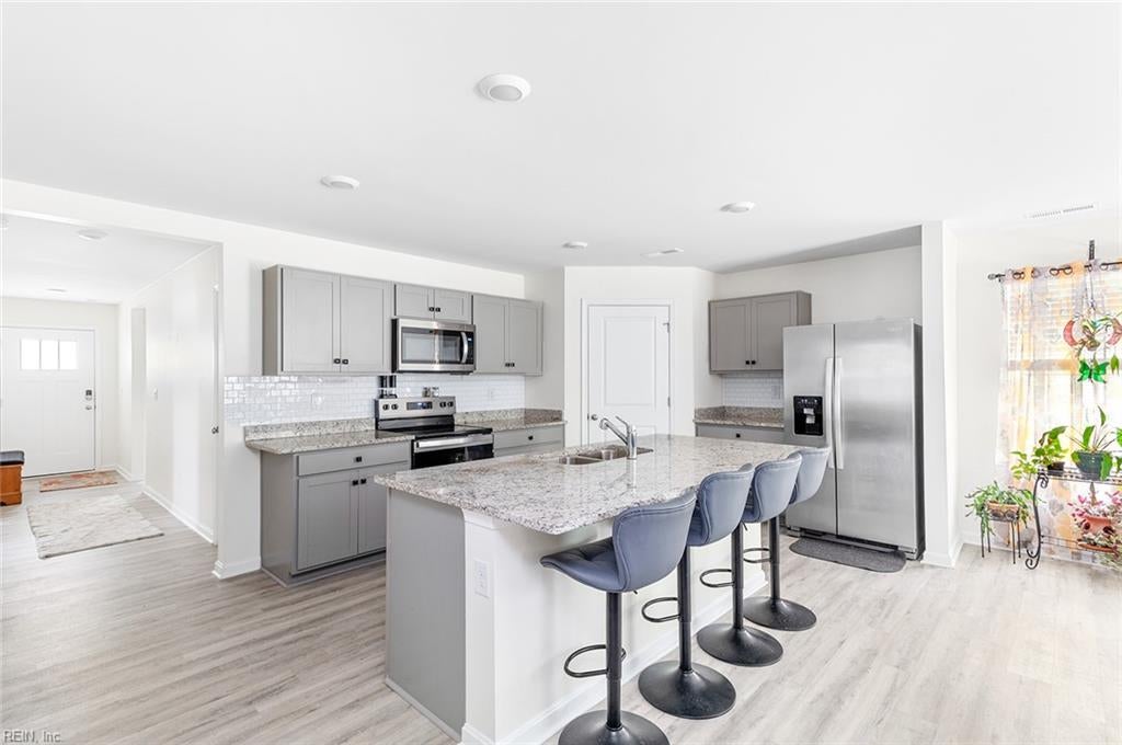 228 River Landing CRES