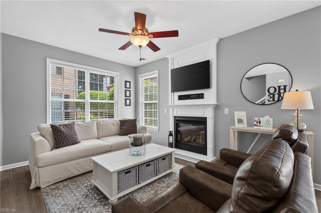 2268 Wessington DR