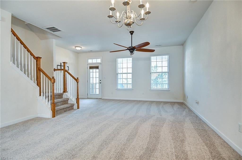 257 Feldspar ST