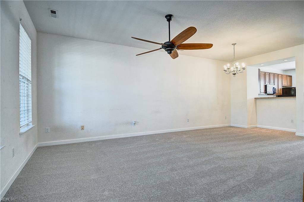 257 Feldspar ST