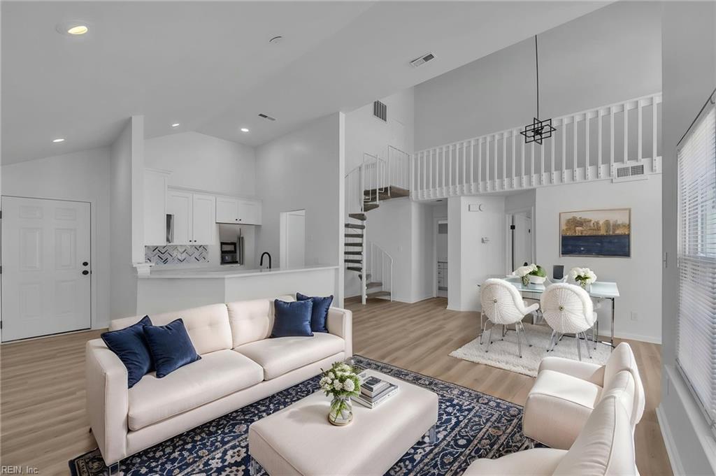 4121 Laurel Green CIR