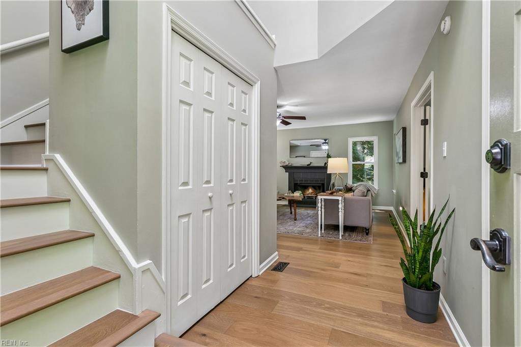 102 Tendril CT