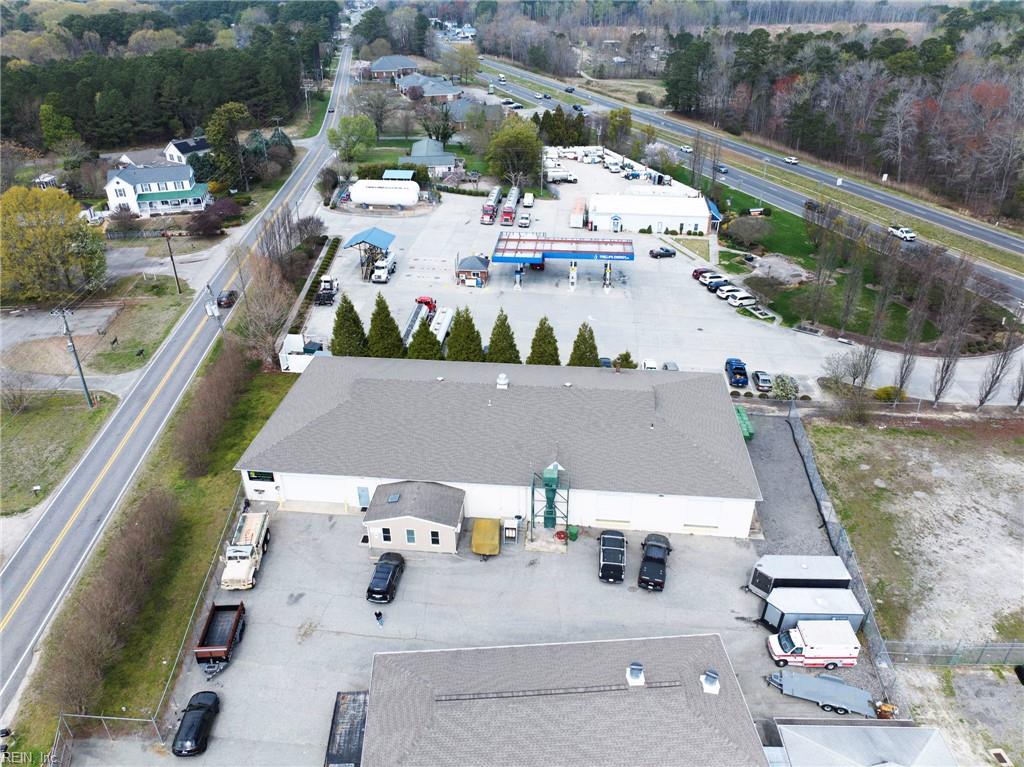 2521 Hayes RD