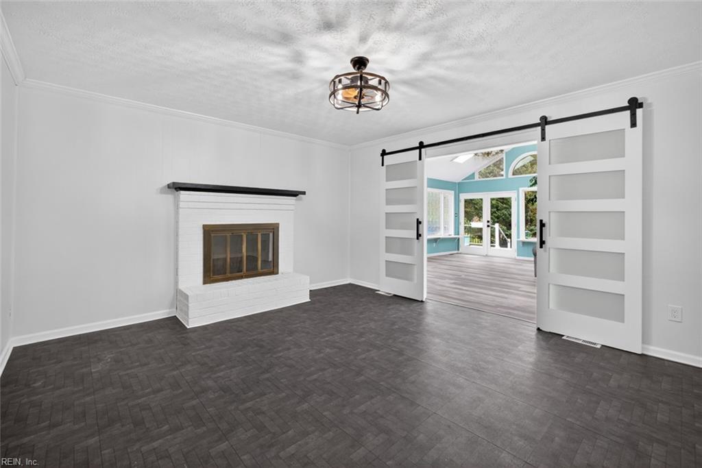 5213 Jerral DR