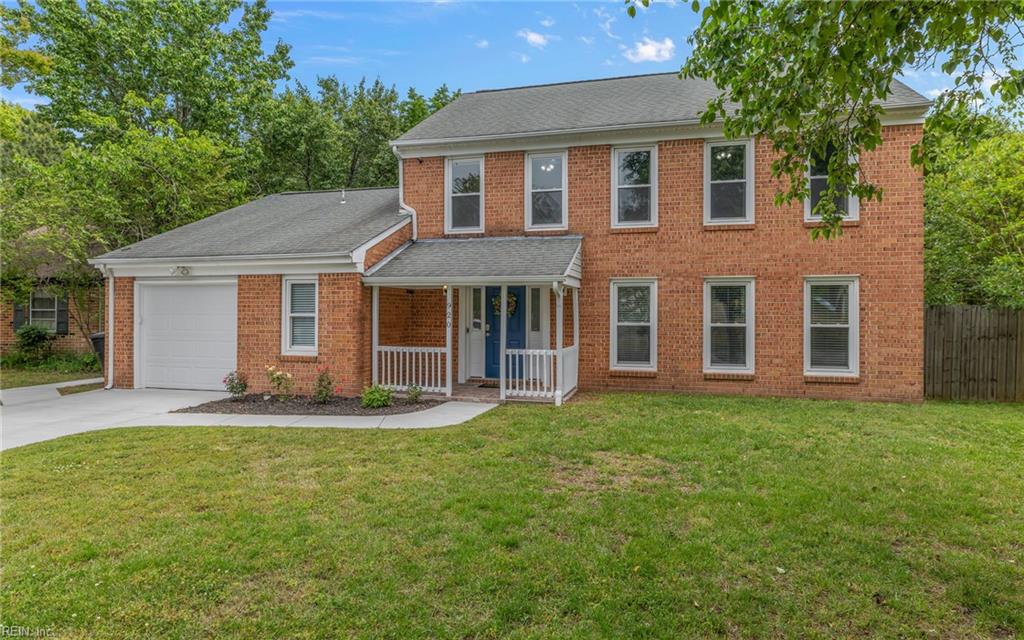 920 Woodmark CT