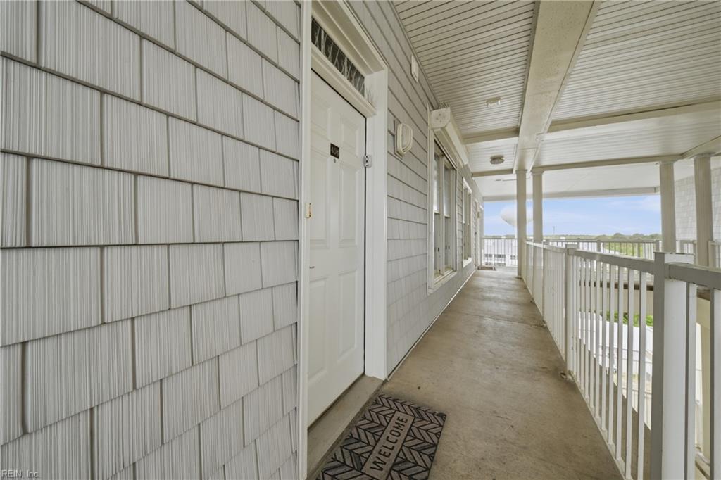 204 Sandbridge RD 404