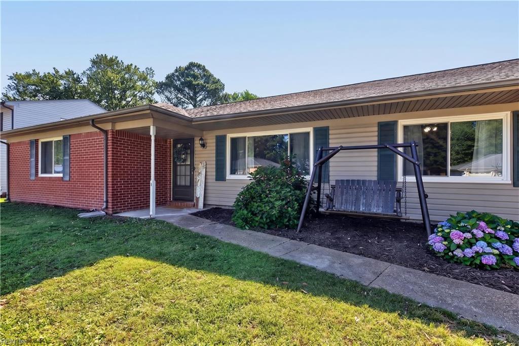 1120 Valley Stream CT