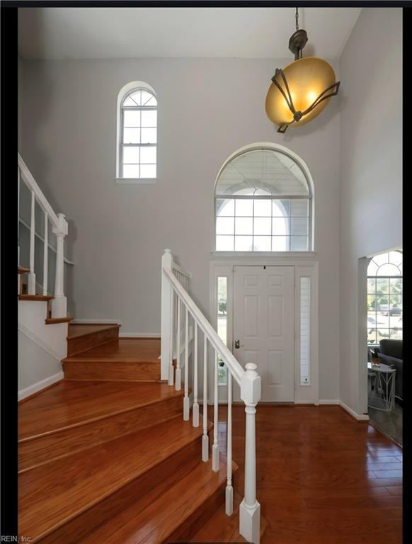2557 Mulberry LOOP